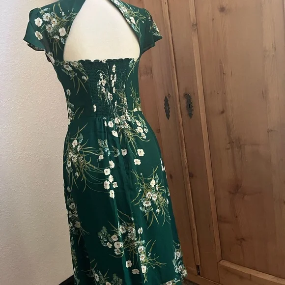 Reformation Rosi Midi Green Floral Dress in Buena (6) - Picture 6 of 9
